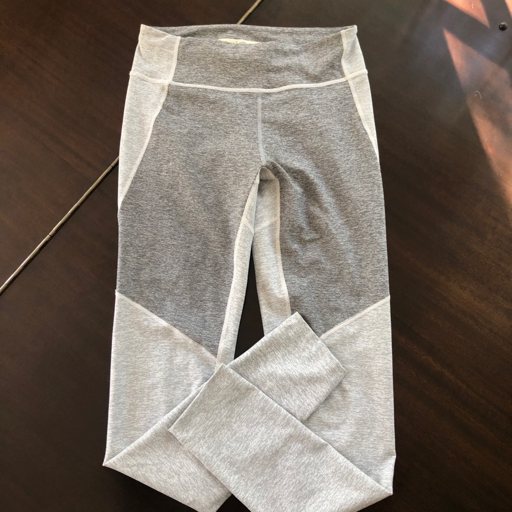 Outdoor voices two tone leggings